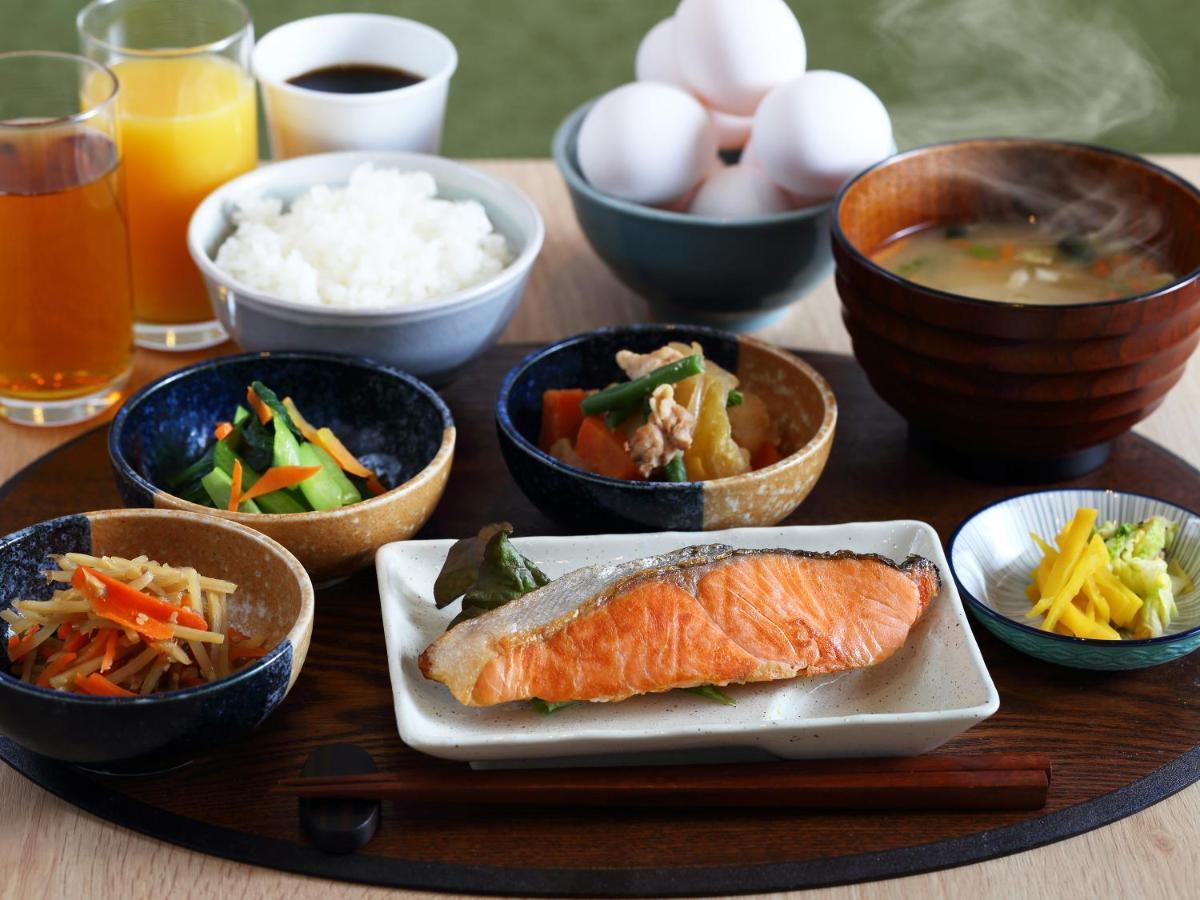 Henn Na Hotel Express Nagoya Fushimi Ekimae Bagian luar foto