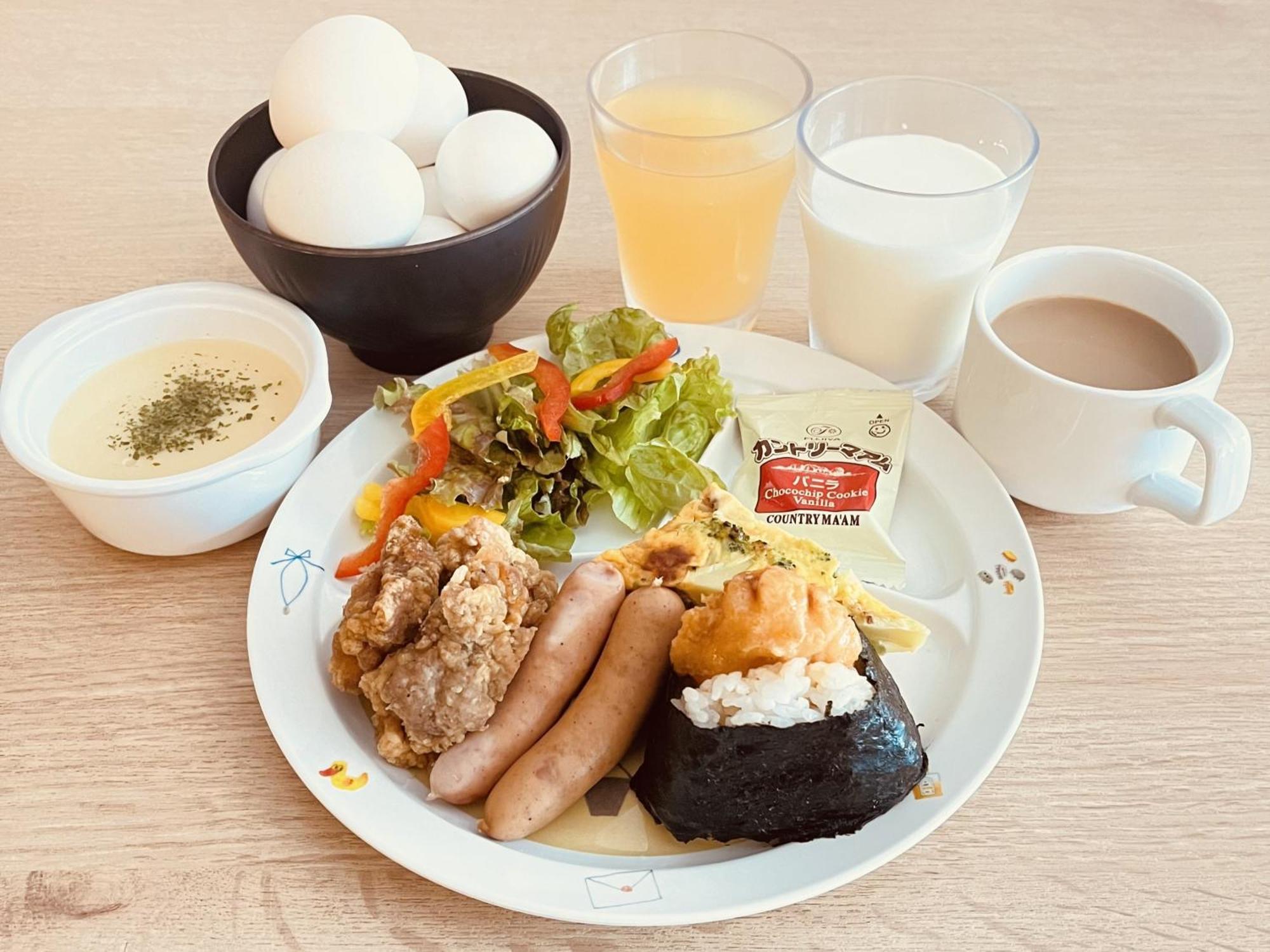 Henn Na Hotel Express Nagoya Fushimi Ekimae Bagian luar foto